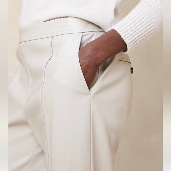 Banana Republic VEGAN LEATHER TAPERED PANT - Picture 2 of 3